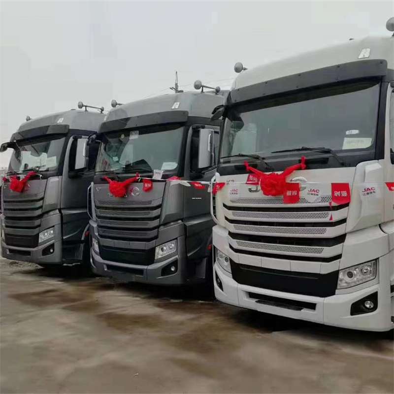 仲巴县万源市进仓物流：多元专线直达运输探秘